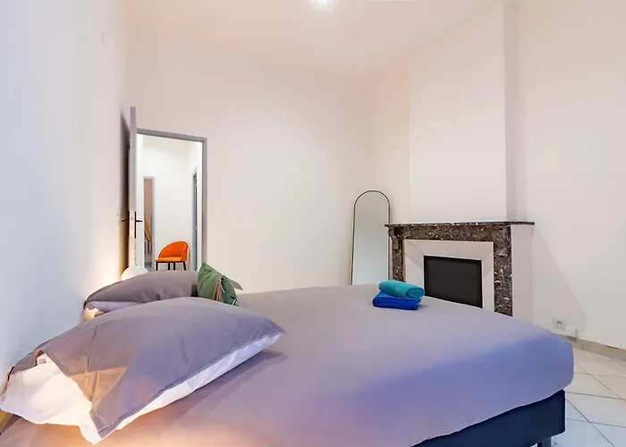 Spacieux Appartement En Plein Coeur De Beziers